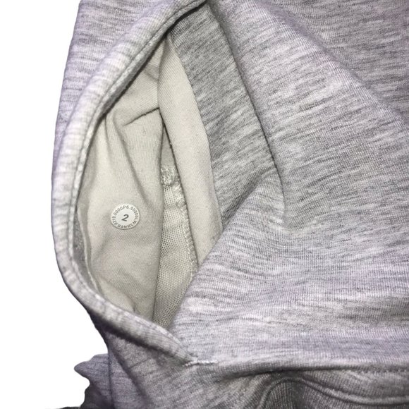 LULULEMON Gray Sweatshirt Turtleneck Pullover. Cowl Neck. Size Women's 2 - Picture 5 of 13